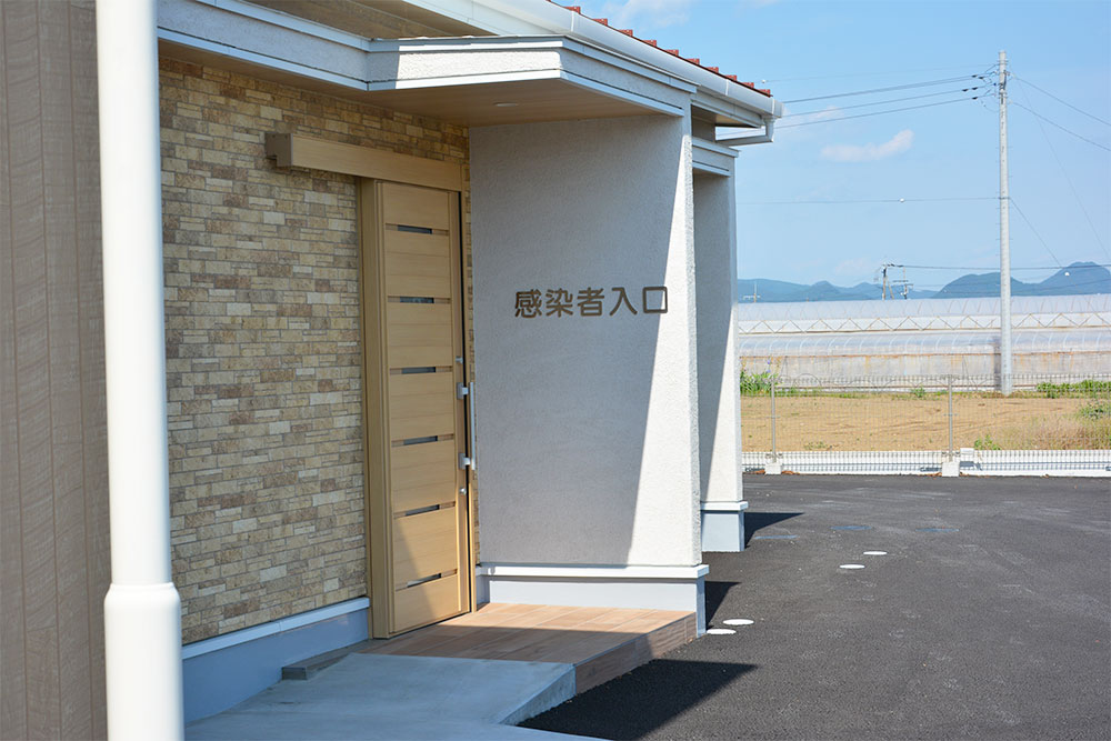 入り口2